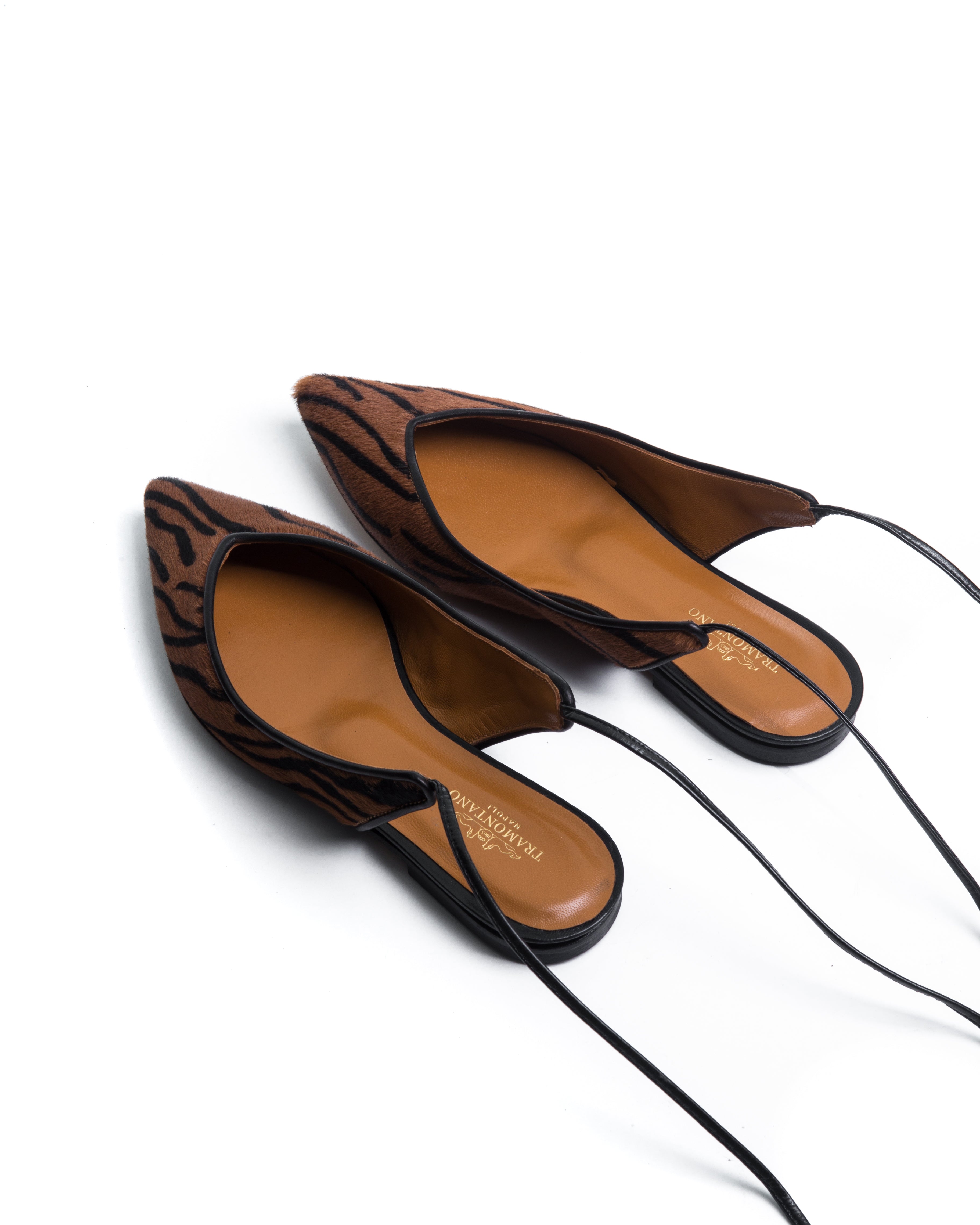 Mules in cavallino con lacci